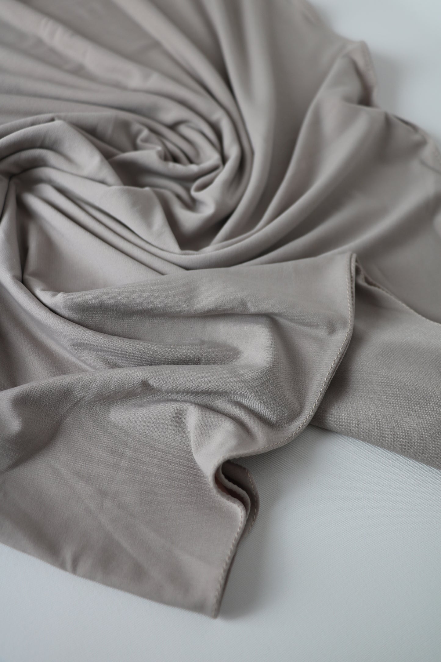Hijab Jersy premium de luxe sable