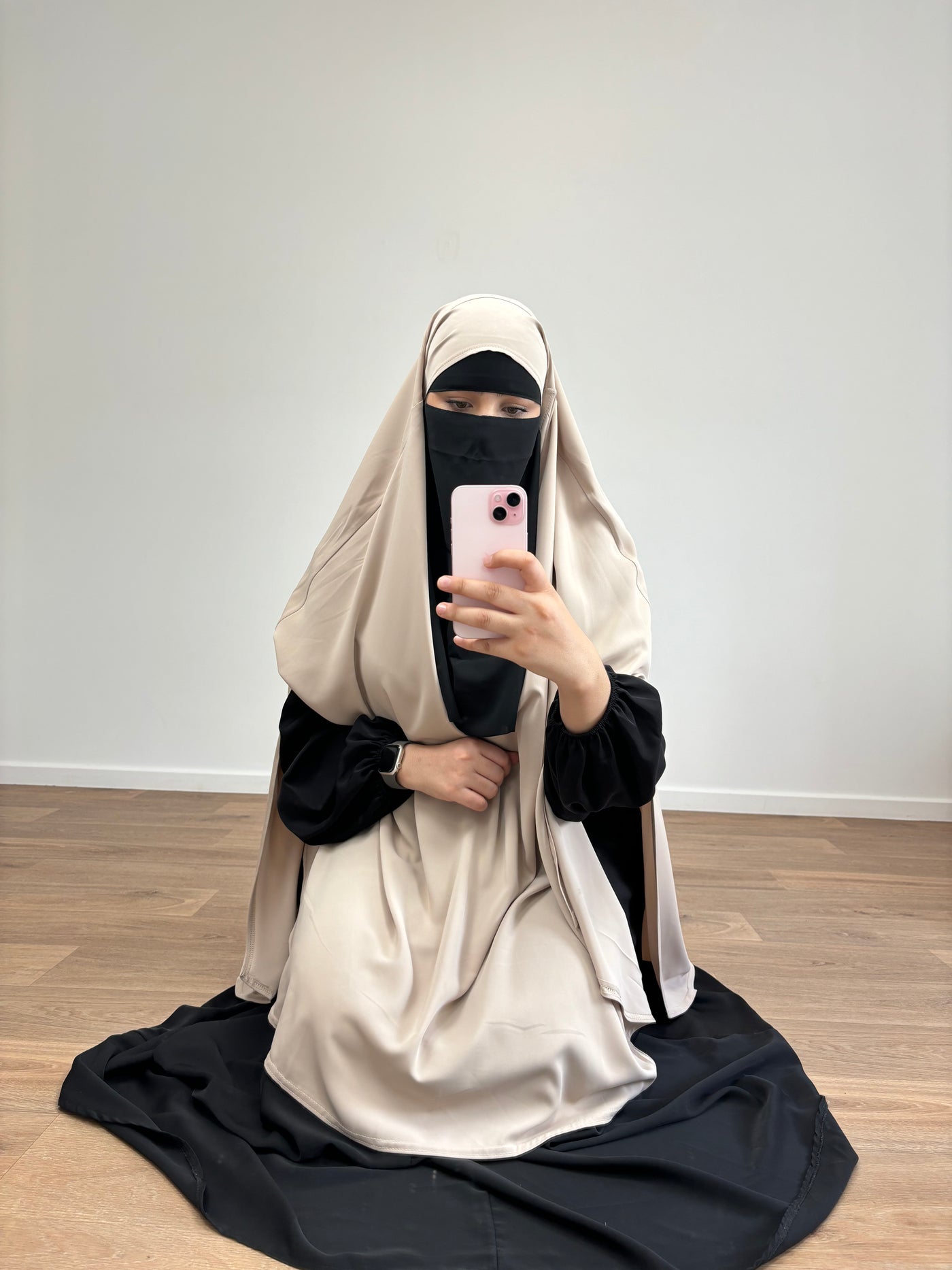 Hijab beige